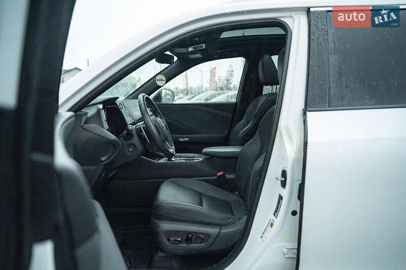 Позашляховик / Кросовер Lexus TX 2024 в Чернівцях фото 19 Позашляховик / Кросовер Lexus TX 2024 в Чернівцях