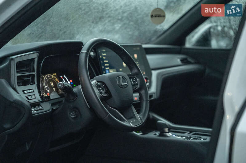 Позашляховик / Кросовер Lexus TX 2024 в Чернівцях фото 23 Позашляховик / Кросовер Lexus TX 2024 в Чернівцях