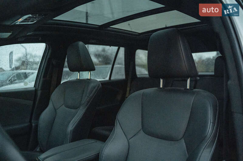 Позашляховик / Кросовер Lexus TX 2024 в Чернівцях фото 38 Позашляховик / Кросовер Lexus TX 2024 в Чернівцях