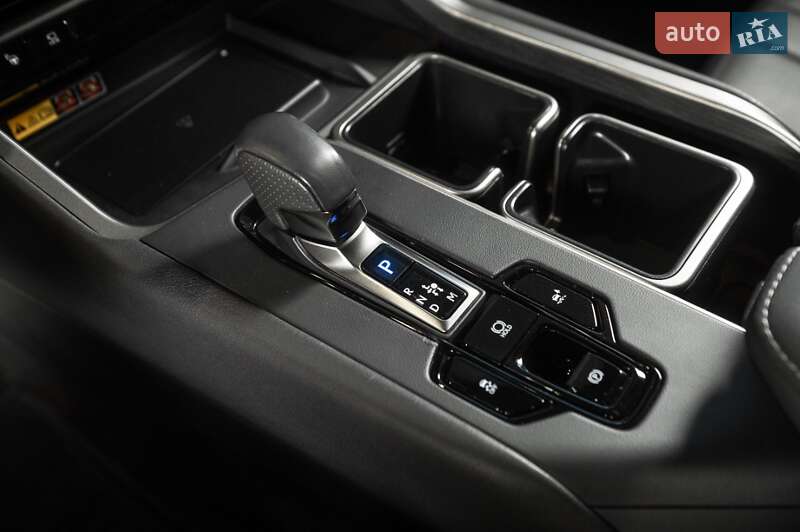 Внедорожник / Кроссовер Lexus TX 2024 в Одессе