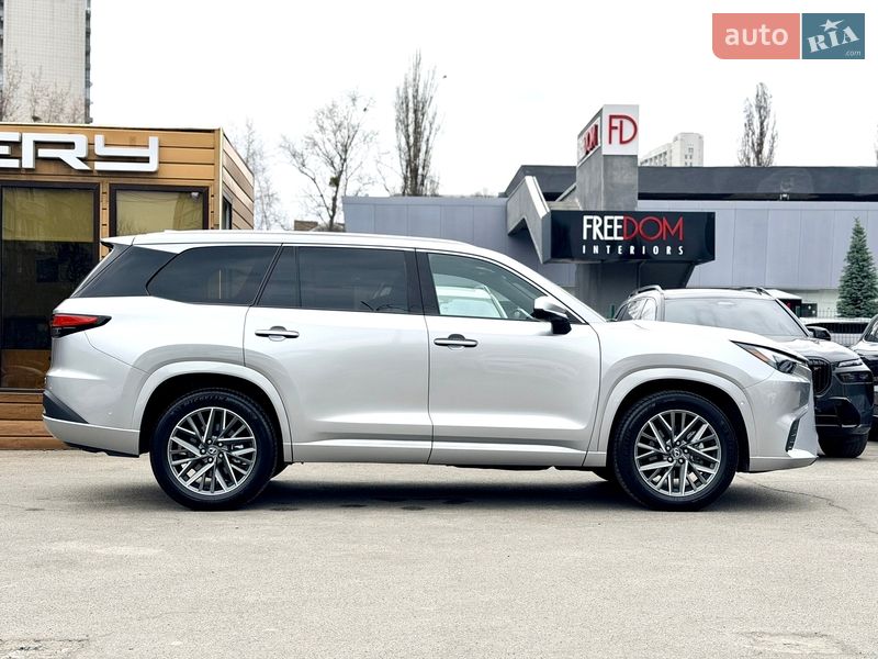 Позашляховик / Кросовер Lexus TX 2024 в Києві