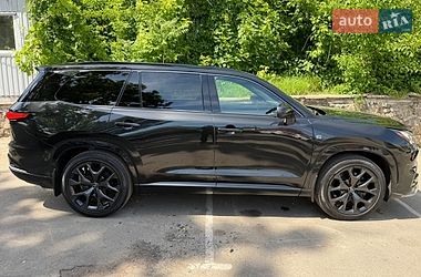 Внедорожник / Кроссовер Lexus TX 2024 в Киеве