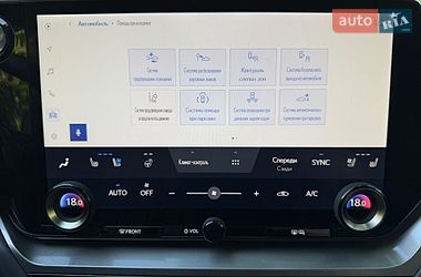 Внедорожник / Кроссовер Lexus TX 2024 в Киеве