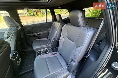 Внедорожник / Кроссовер Lexus TX 2024 в Киеве