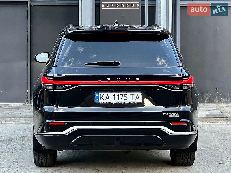 Внедорожник / Кроссовер Lexus TX 2024 в Киеве