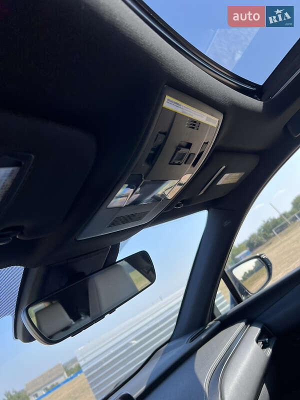 Внедорожник / Кроссовер Lexus UX 2019 в Кропивницком