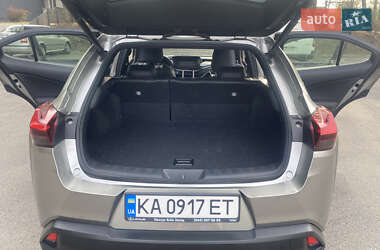 Позашляховик / Кросовер Lexus UX 2019 в Києві фото 8 Позашляховик / Кросовер Lexus UX 2019 в Києві