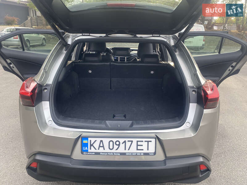 Позашляховик / Кросовер Lexus UX 2019 в Києві