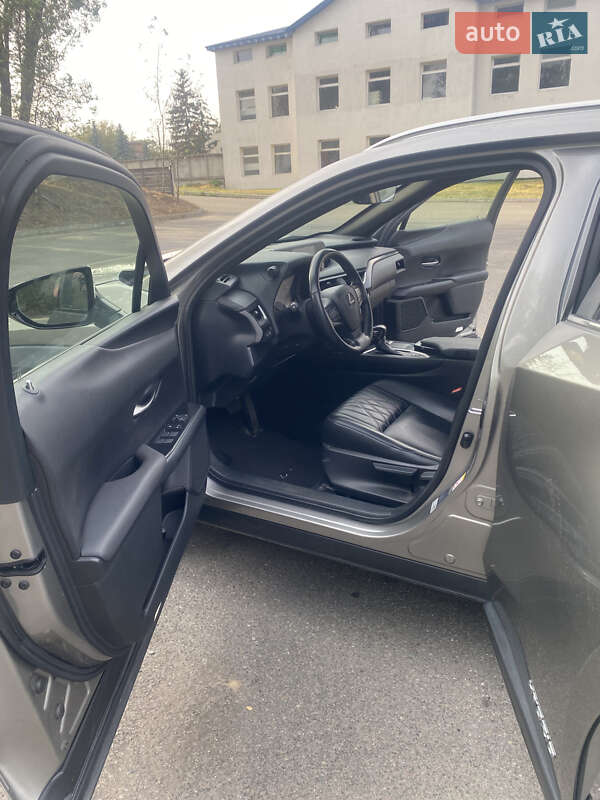 Позашляховик / Кросовер Lexus UX 2019 в Києві