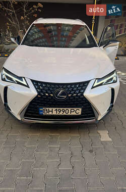Позашляховик / Кросовер Lexus UX 2020 в Одесі Позашляховик / Кросовер Lexus UX 2020 в Одесі