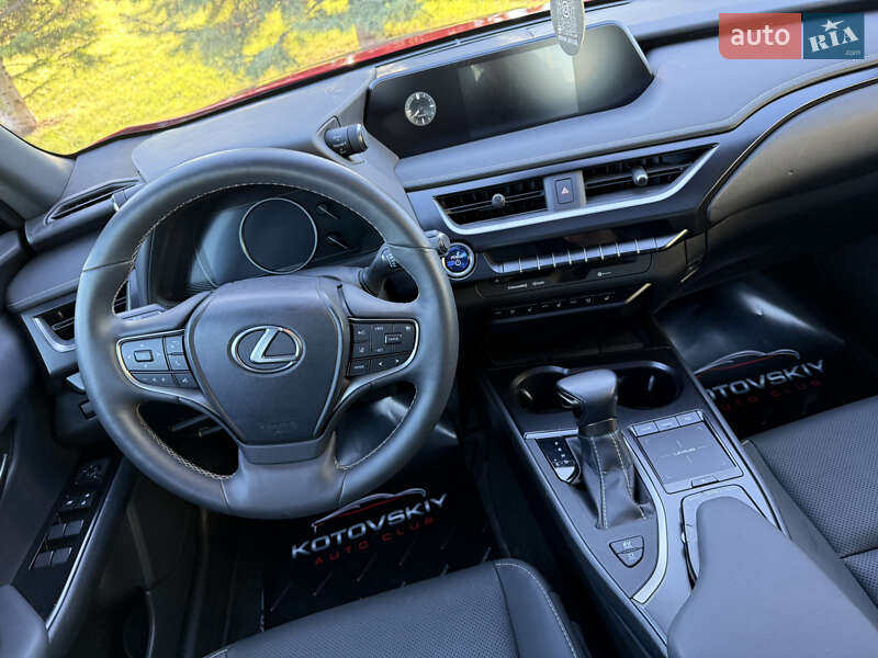 Позашляховик / Кросовер Lexus UX 2022 в Одесі