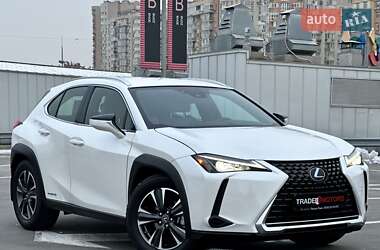 Внедорожник / Кроссовер Lexus UX 2020 в Киеве