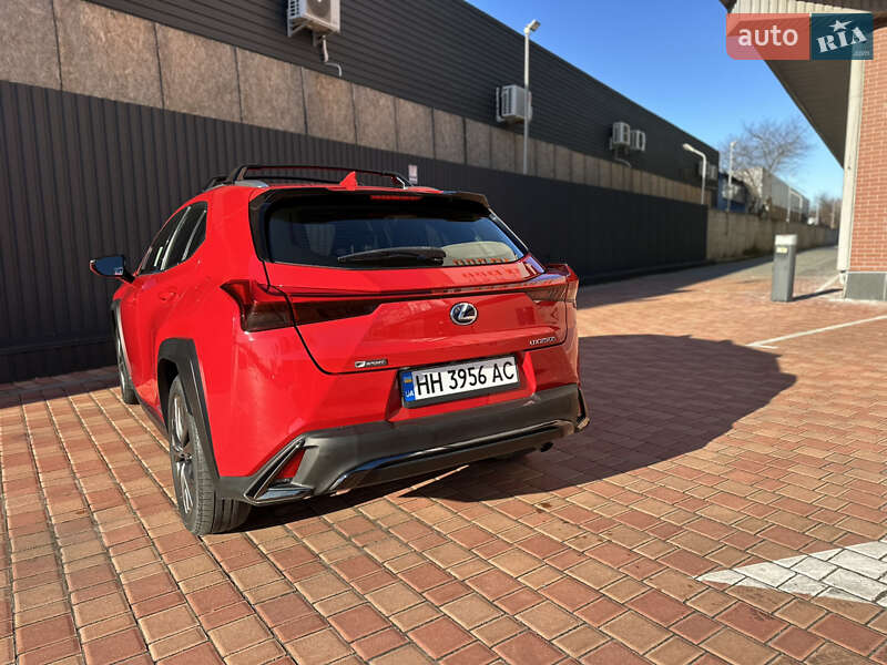 Позашляховик / Кросовер Lexus UX 2019 в Одесі