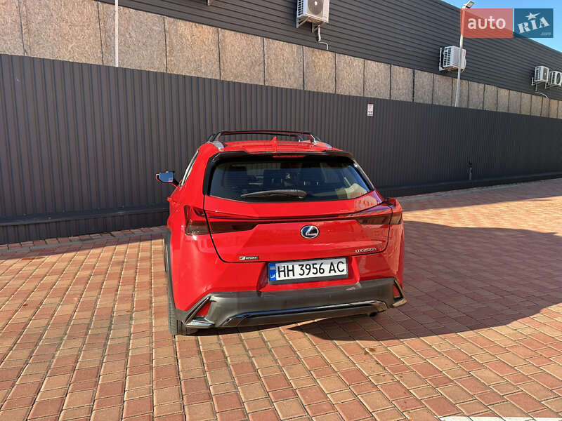 Позашляховик / Кросовер Lexus UX 2019 в Одесі
