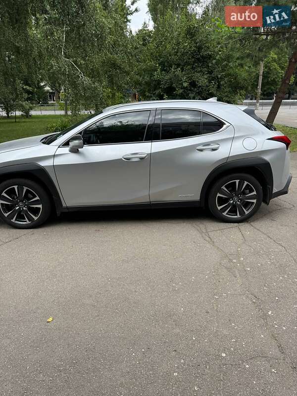 Внедорожник / Кроссовер Lexus UX 2020 в Виннице