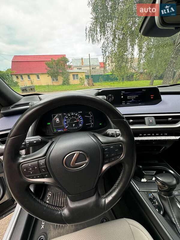 Внедорожник / Кроссовер Lexus UX 2020 в Виннице