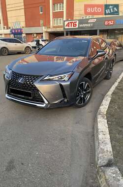 Позашляховик / Кросовер Lexus UX 2021 в 