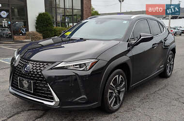 Lexus UX 2020