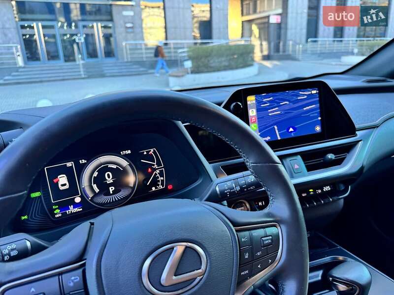 Внедорожник / Кроссовер Lexus UX 2022 в Киеве