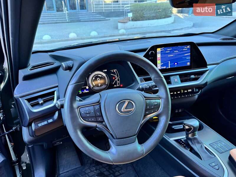 Внедорожник / Кроссовер Lexus UX 2022 в Киеве