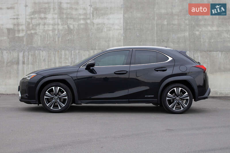 Позашляховик / Кросовер Lexus UX 2019 в Львові