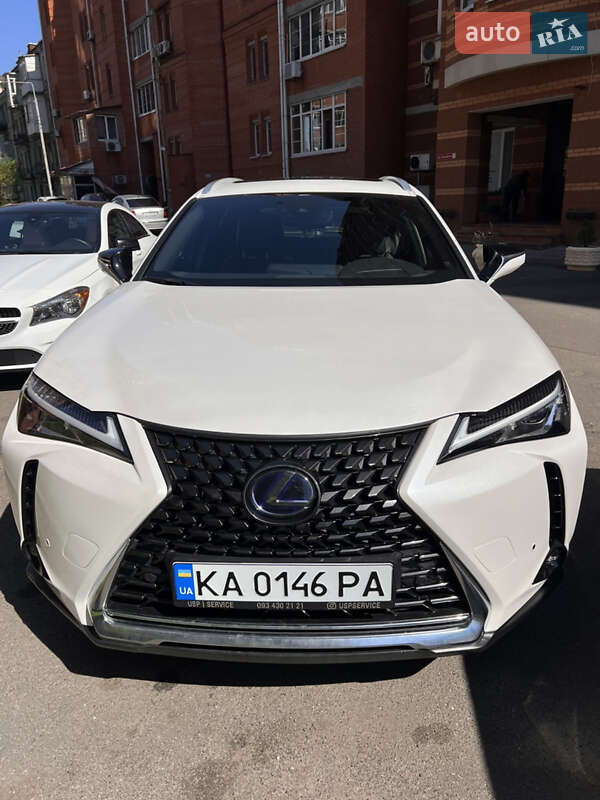 Позашляховик / Кросовер Lexus UX 2019 в Києві