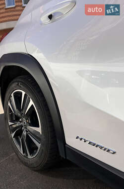 Позашляховик / Кросовер Lexus UX 2019 в Києві