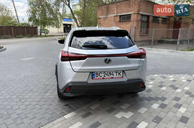 Внедорожник / Кроссовер Lexus UX 2020 в 
