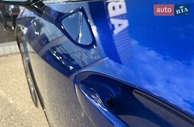 Внедорожник / Кроссовер Lexus UX 2020 в 