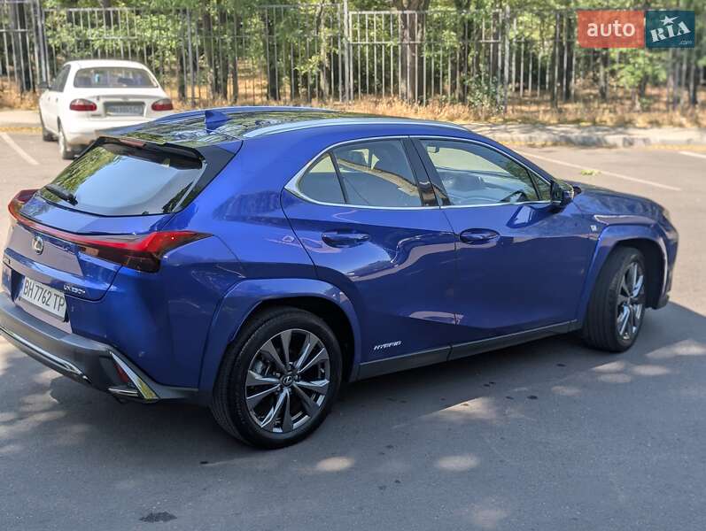 Позашляховик / Кросовер Lexus UX 2019 в Одесі фото 11 Позашляховик / Кросовер Lexus UX 2019 в Одесі