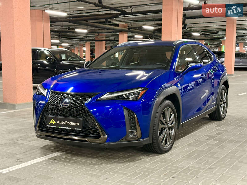 Lexus UX 2020