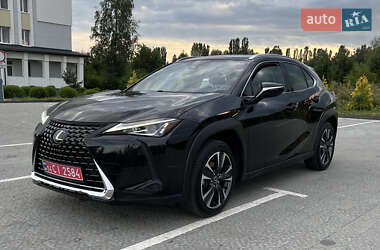 Позашляховик / Кросовер Lexus UX 2020 в 