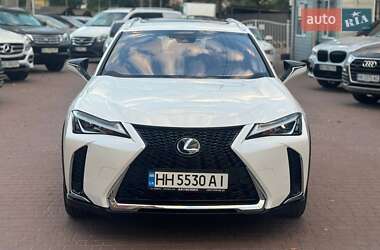 Внедорожник / Кроссовер Lexus UX 2019 в 
