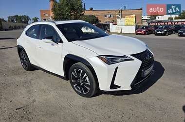 Внедорожник / Кроссовер Lexus UX 2020 в 