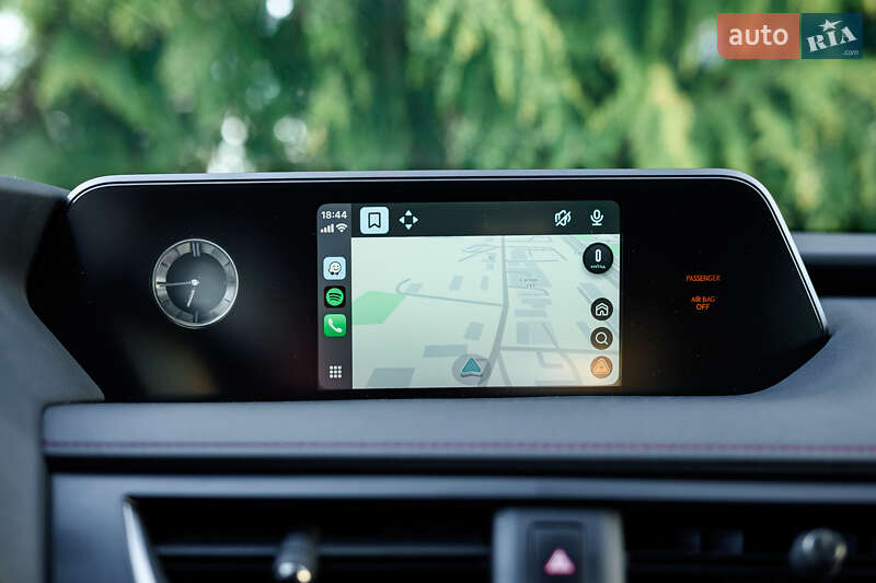 Внедорожник / Кроссовер Lexus UX 2019 в Ровно