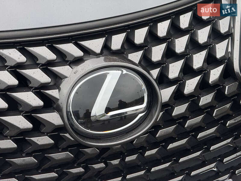 Позашляховик / Кросовер Lexus UX 2020 в Києві фото 16 Позашляховик / Кросовер Lexus UX 2020 в Києві