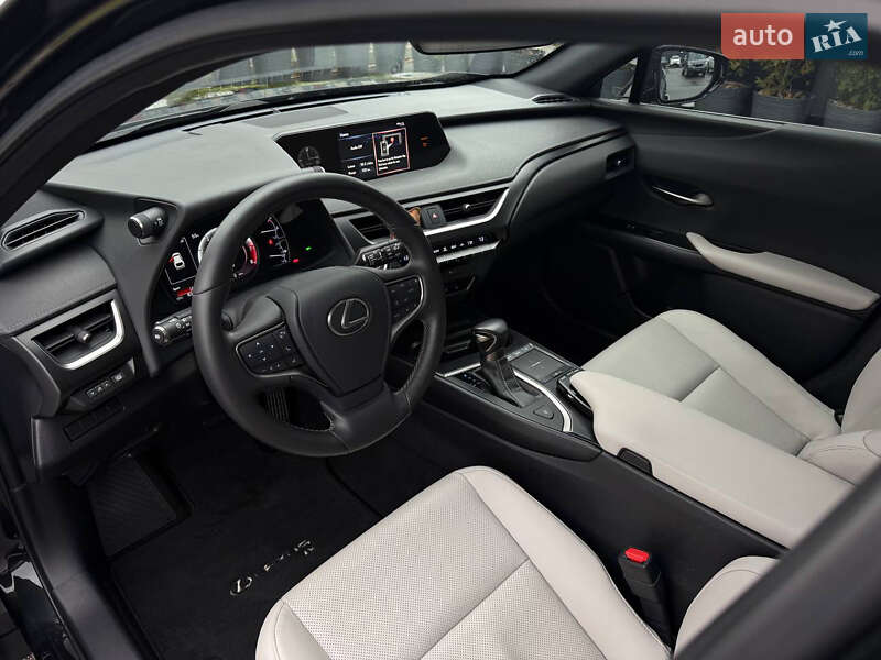 Позашляховик / Кросовер Lexus UX 2020 в Києві фото 36 Позашляховик / Кросовер Lexus UX 2020 в Києві