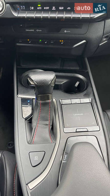 Внедорожник / Кроссовер Lexus UX 2018 в Черкассах фото 8 Внедорожник / Кроссовер Lexus UX 2018 в Черкассах