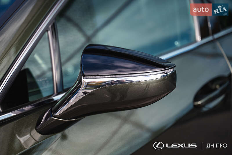 Позашляховик / Кросовер Lexus UX 2023 в Дніпрі фото 35 Позашляховик / Кросовер Lexus UX 2023 в Дніпрі
