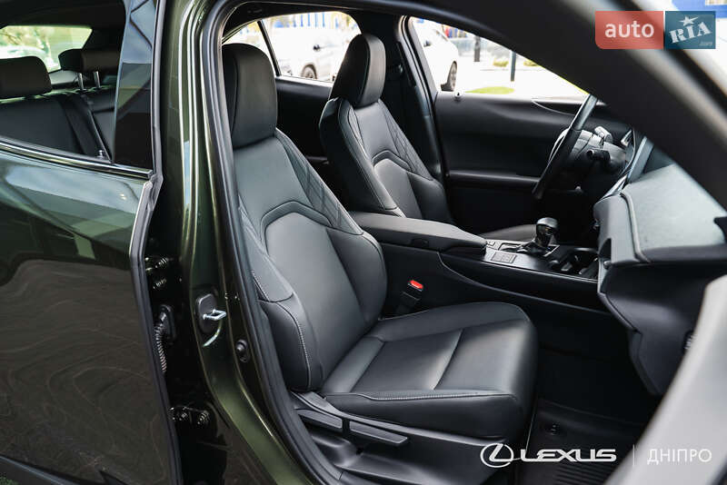 Позашляховик / Кросовер Lexus UX 2023 в Дніпрі фото 32 Позашляховик / Кросовер Lexus UX 2023 в Дніпрі