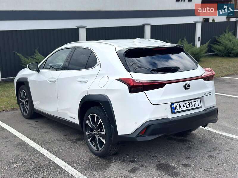 Позашляховик / Кросовер Lexus UX 2020 в Києві фото 6 Позашляховик / Кросовер Lexus UX 2020 в Києві