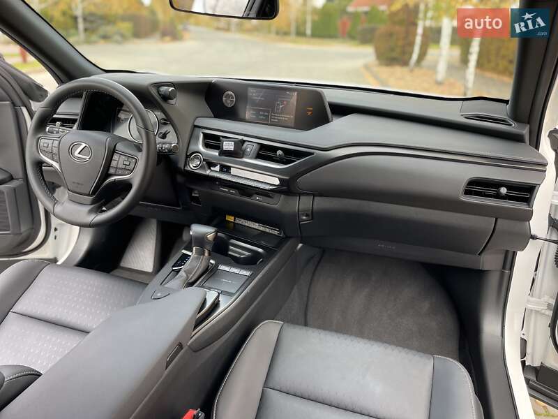 Внедорожник / Кроссовер Lexus UX 2021 в Одессе фото 26 Внедорожник / Кроссовер Lexus UX 2021 в Одессе