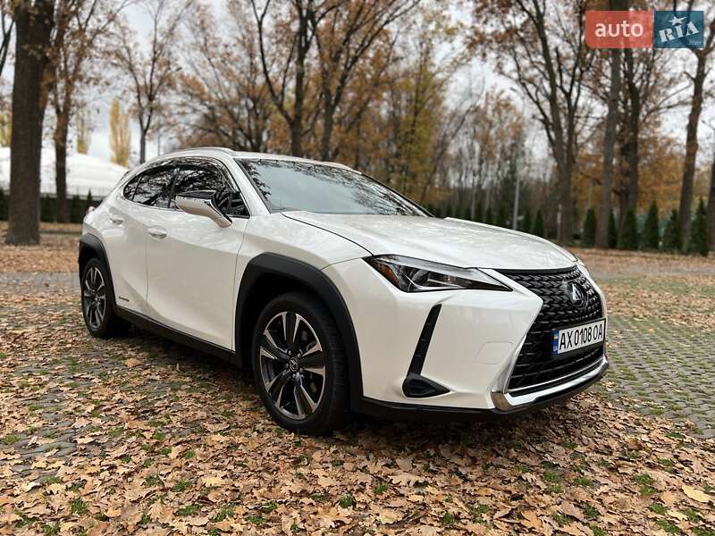 Внедорожник / Кроссовер Lexus UX 2020 в Харькове фото 7 Внедорожник / Кроссовер Lexus UX 2020 в Харькове