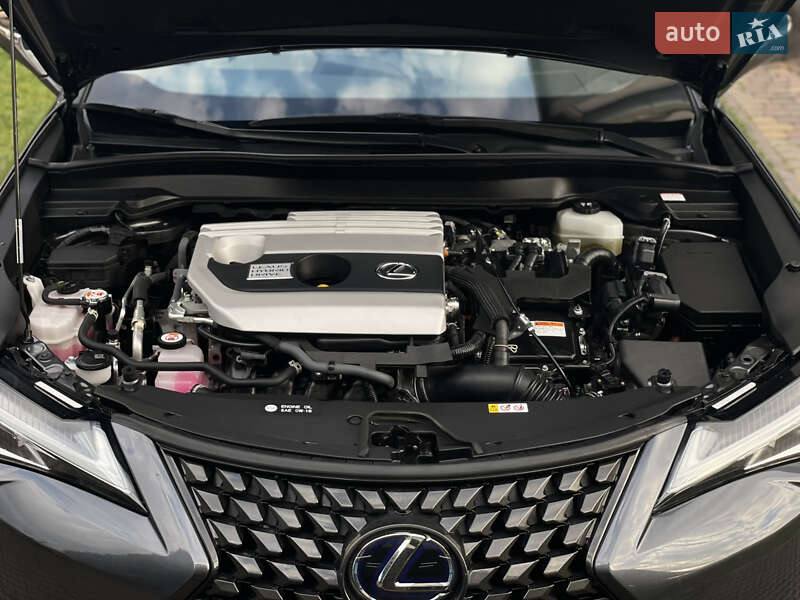 Позашляховик / Кросовер Lexus UX 2022 в Львові
