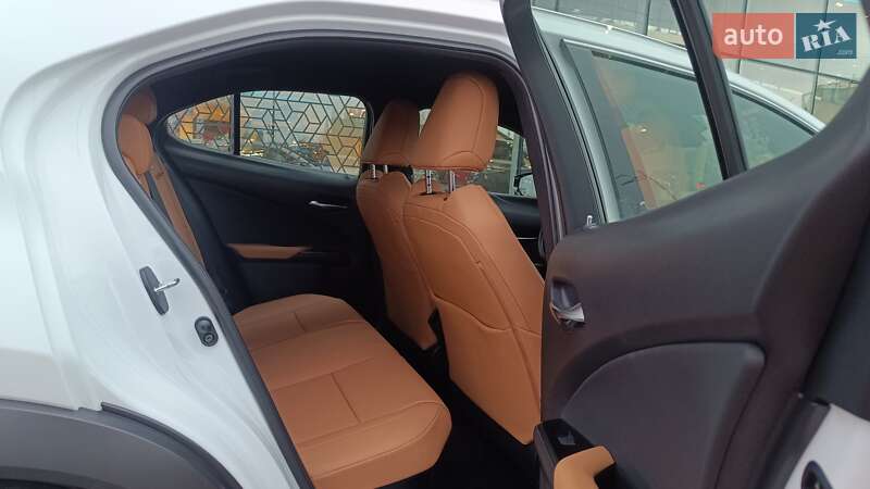 Внедорожник / Кроссовер Lexus UX 2023 в Киеве фото 7 Внедорожник / Кроссовер Lexus UX 2023 в Киеве