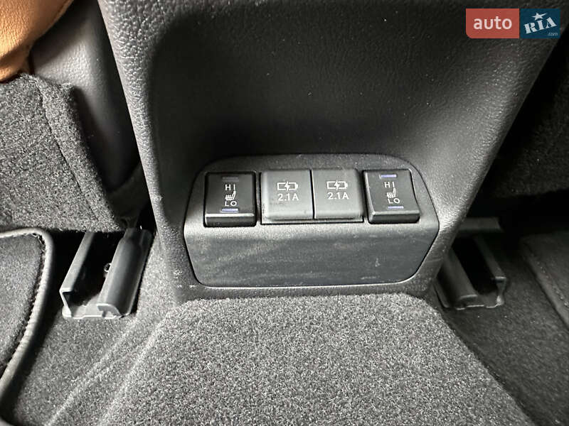 Внедорожник / Кроссовер Lexus UX 2020 в Киеве фото 26 Внедорожник / Кроссовер Lexus UX 2020 в Киеве