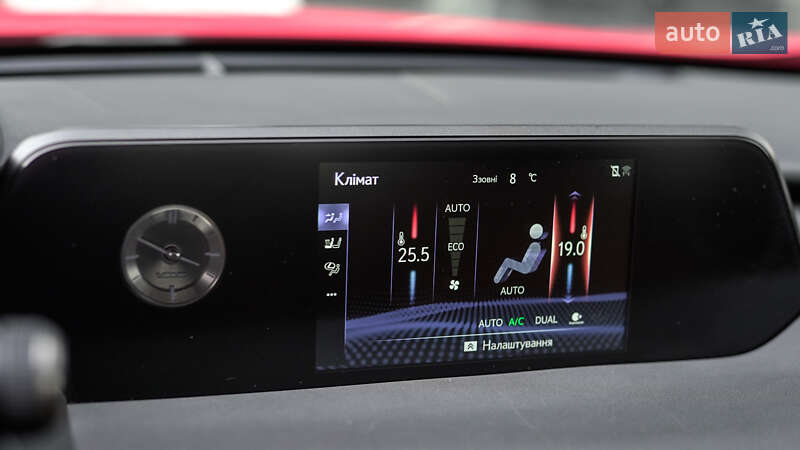 Позашляховик / Кросовер Lexus UX 2019 в Львові фото 31 Позашляховик / Кросовер Lexus UX 2019 в Львові