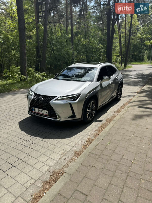 Внедорожник / Кроссовер Lexus UX 2020 в Львове