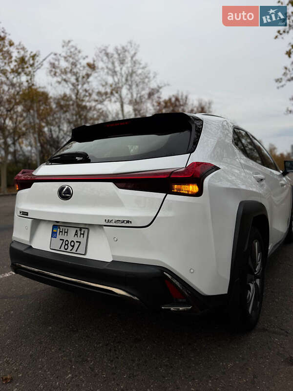 Внедорожник / Кроссовер Lexus UX 2021 в Одессе фото 9 Внедорожник / Кроссовер Lexus UX 2021 в Одессе