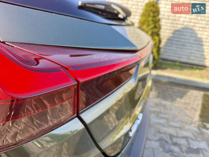 Внедорожник / Кроссовер Lexus UX 2021 в Днепре